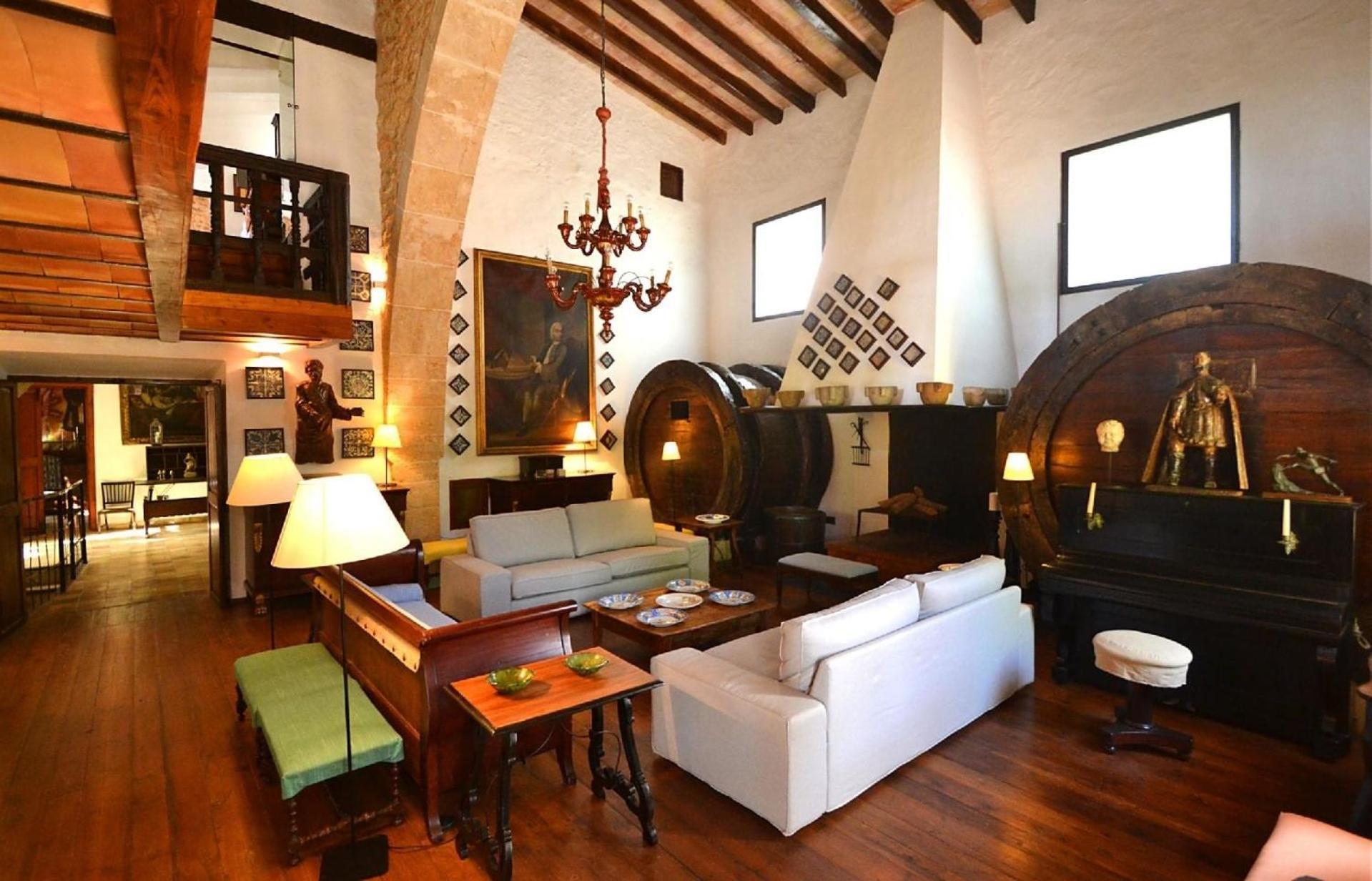 Mit Privatpool Fuer 12 Personen Ca 400 Qm In Consell, Mallorca Binnenland Von Mallorca Consell