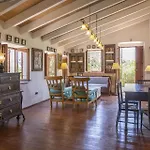 Ferienhaus Mit Privatpool Fuer 12 Personen Ca 400 Qm In Consell, Mallorca Binnenland Von Mallorca