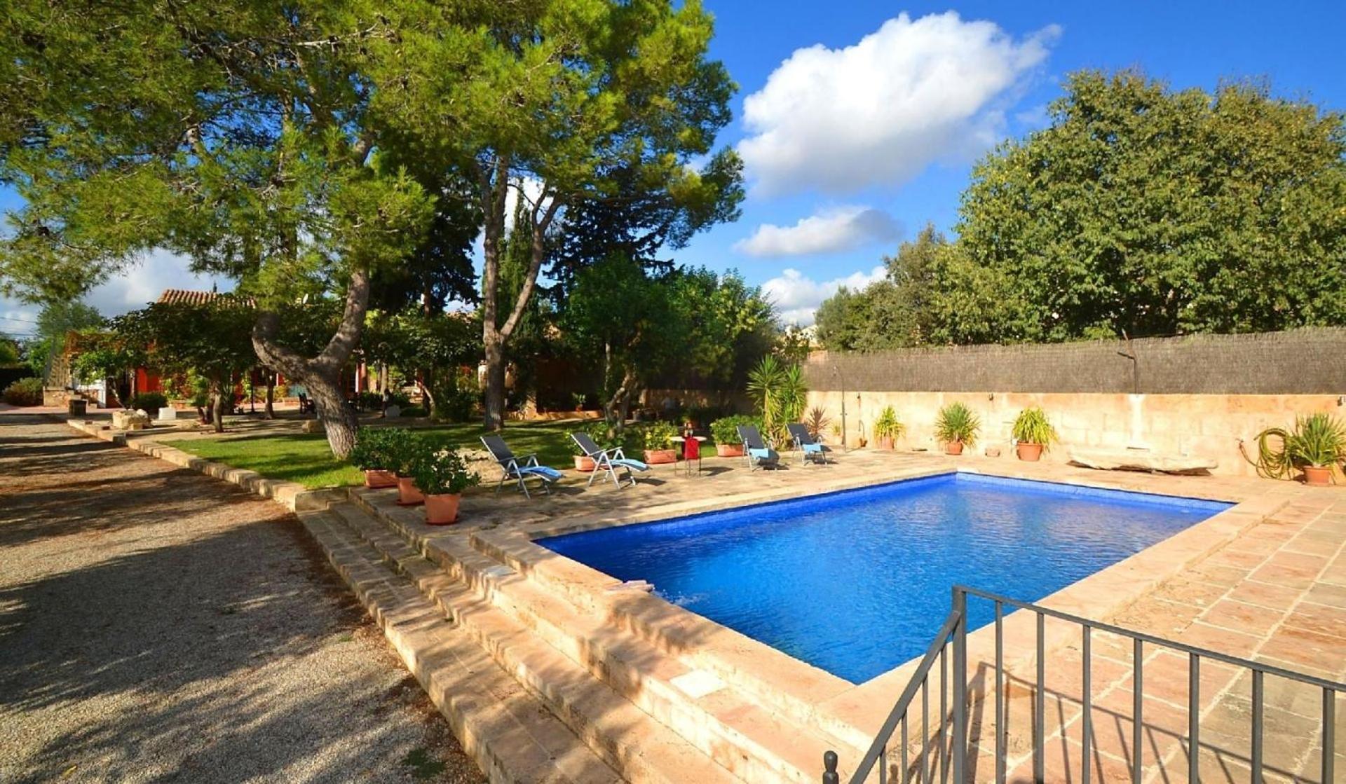 Mit Privatpool Fuer 12 Personen Ca 400 Qm In Consell, Mallorca Binnenland Von Mallorca *