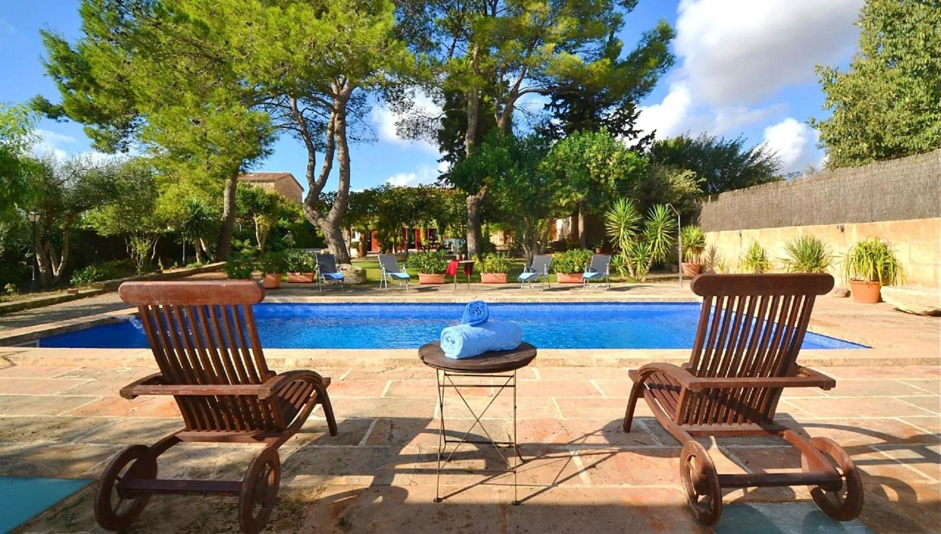 Mit Privatpool Fuer 12 Personen Ca 400 Qm In Consell, Mallorca Binnenland Von Mallorca Ferienhaus *