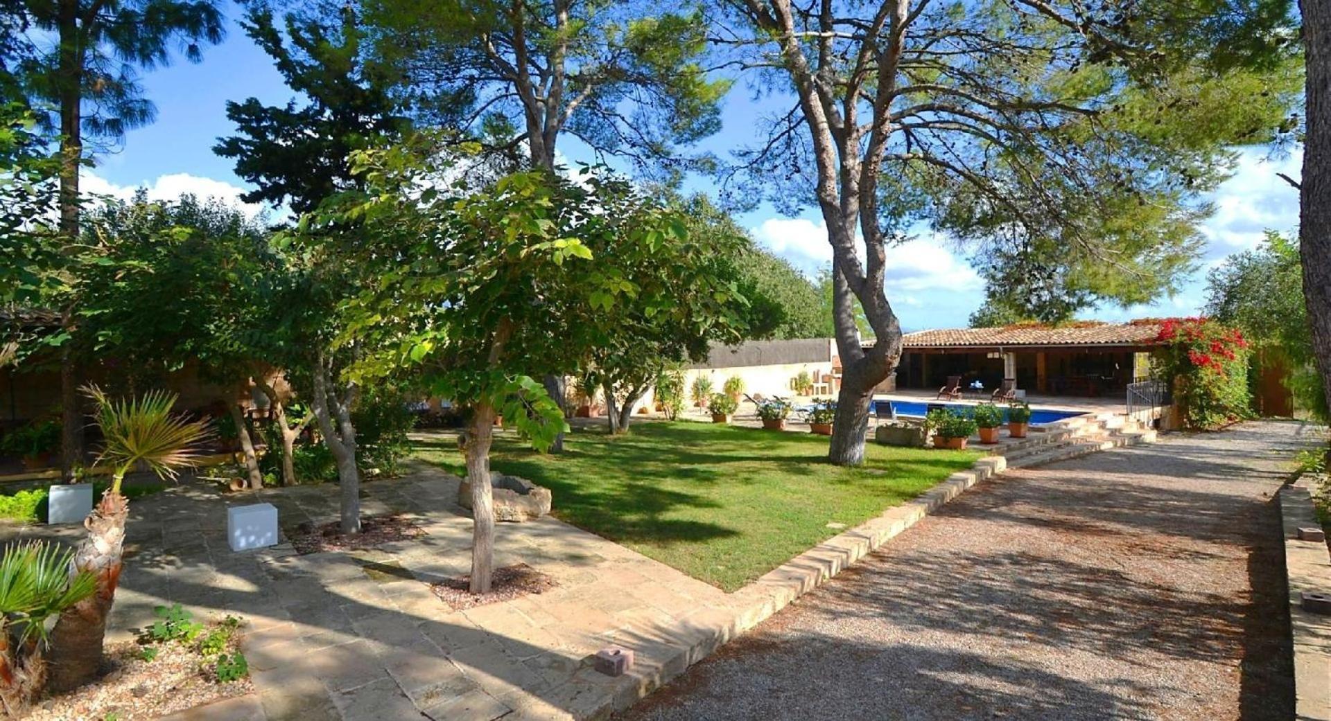 Mit Privatpool Fuer 12 Personen Ca 400 Qm In Consell, Mallorca Binnenland Von Mallorca Ferienhaus Consell