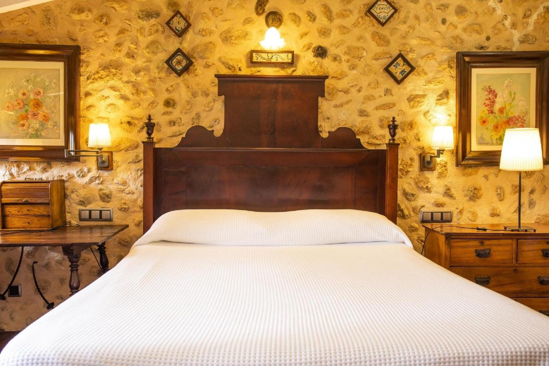 Mit Privatpool Fuer 12 Personen Ca 400 Qm In Consell, Mallorca Binnenland Von Mallorca Ferienhaus Consell